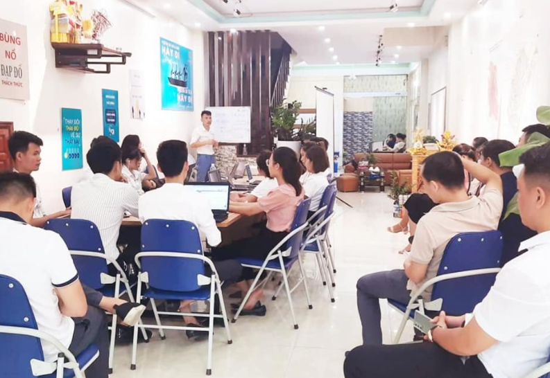 Nguyễn Đăng Tùng và câu chuyện sống nhờ nghề marketing online